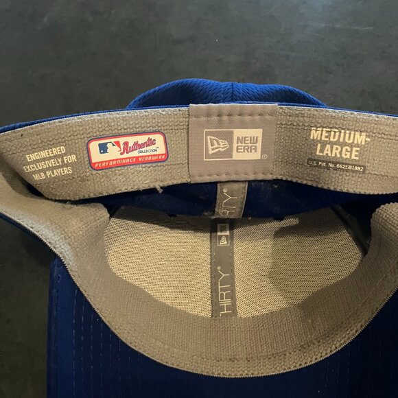 Chicago Cubs 39Thirty Flexfit Cap - Picture 7 of 7